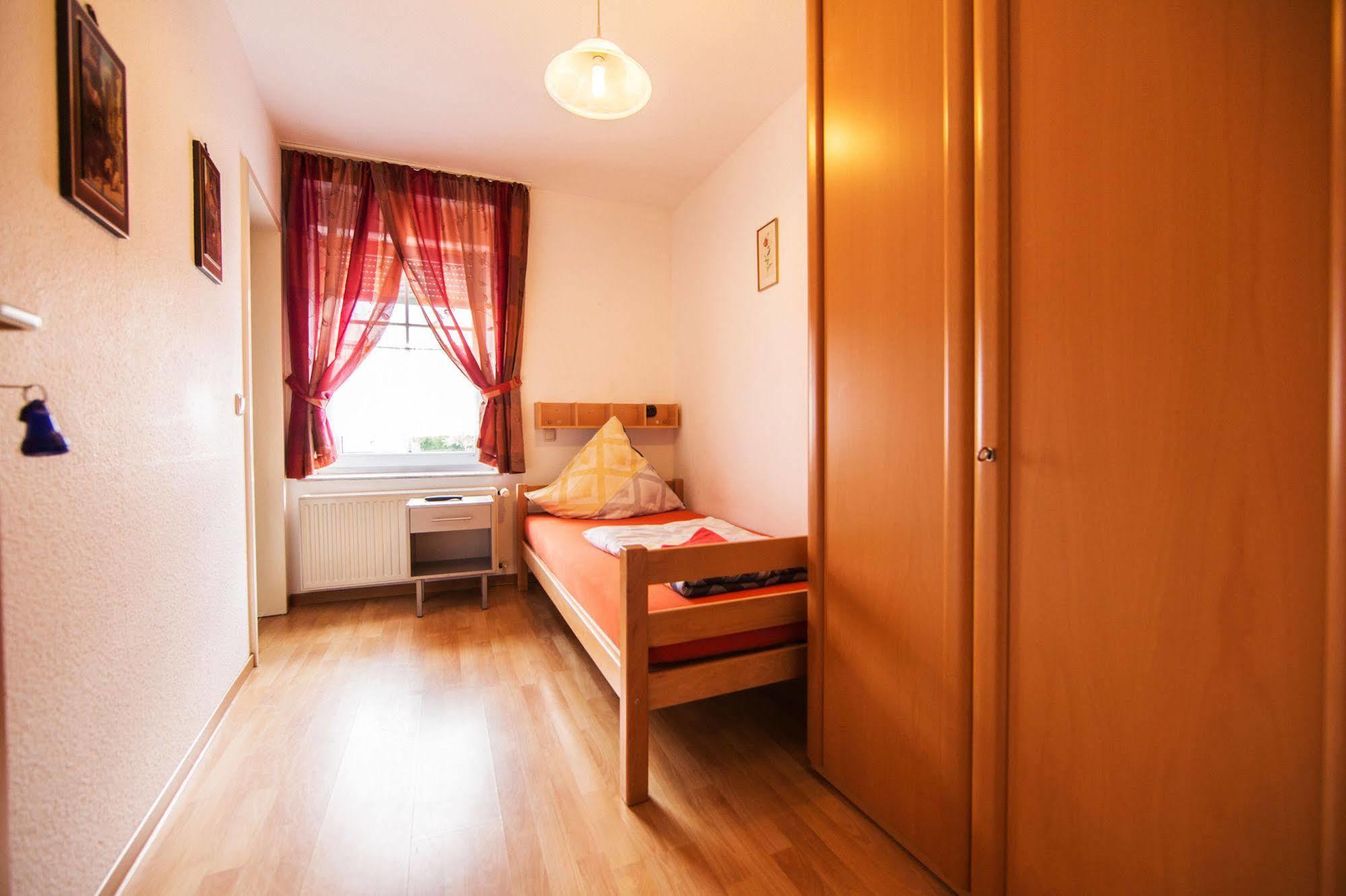 Hotel Burghof Stolberg  Bagian luar foto